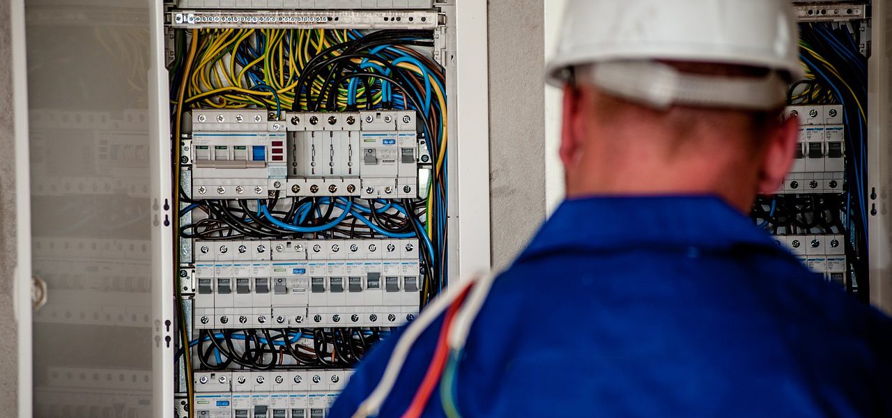 Ile kosztuje instalacja elektryczna